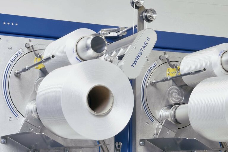 Bei Maschinentypen mit automatischem Hülsenwechsel setzt SAHM Dünnringlager und Linearführungen von Franke ein